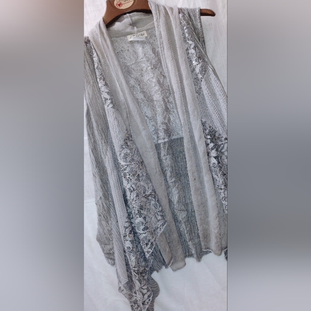 Elegant Gray Lace Women's Blouse